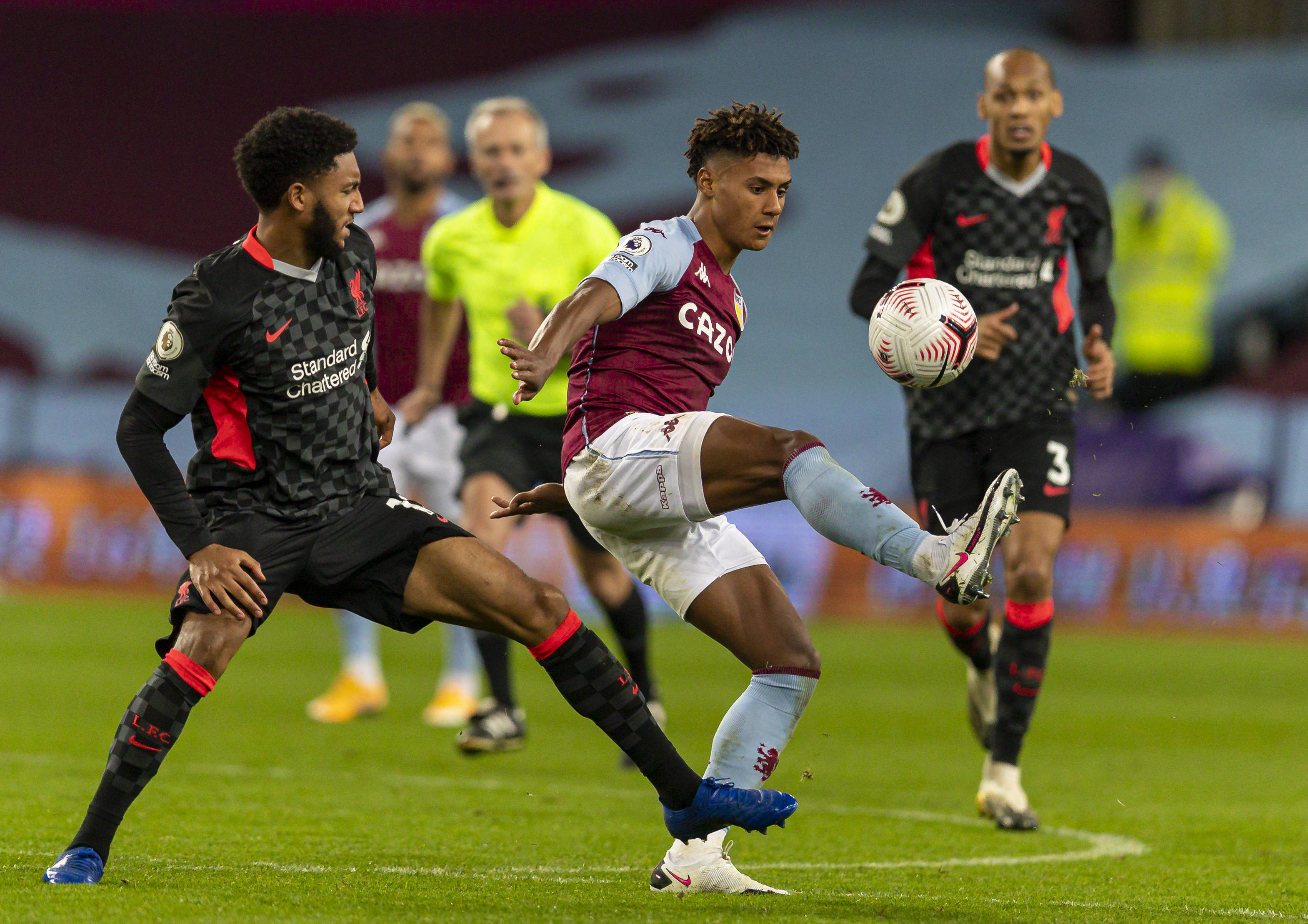 首发门将 首发门将